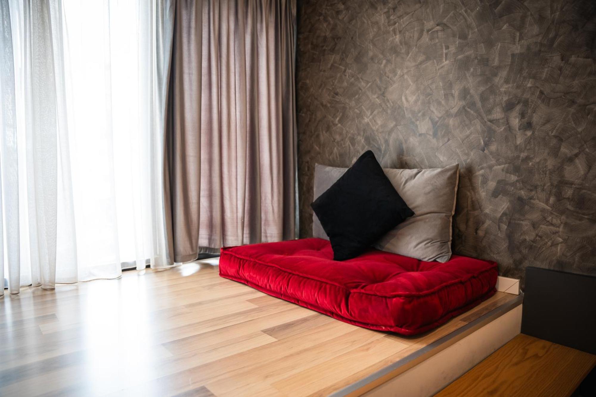 Center Boutique Hotel Tiranë Luaran gambar